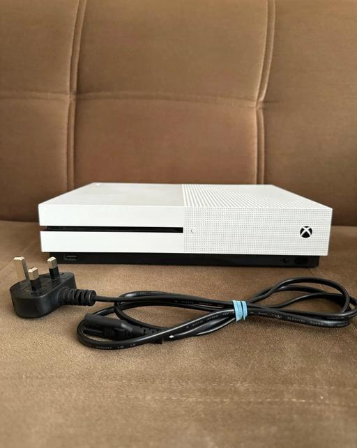 Buy & Sell Shipley Amber Valley - Photos for Xbox one s console