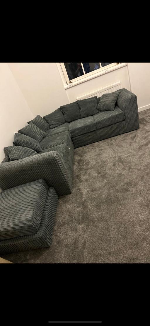 Buy & Sell Hill Head Kirklees - Photos for 5 seater jumbo cord corner sofa