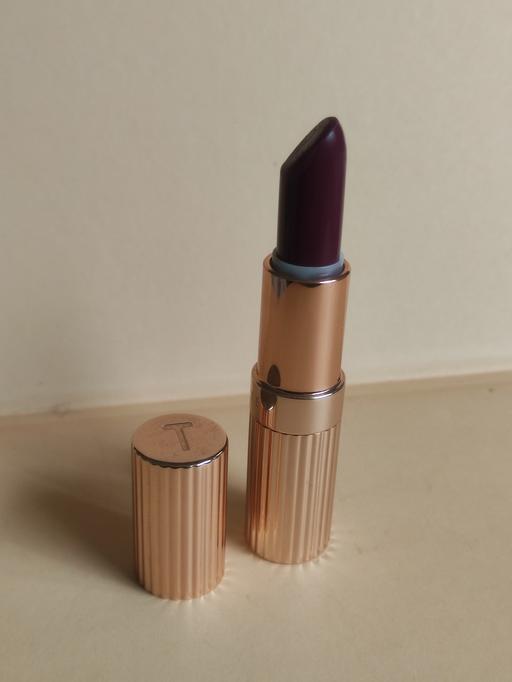 Buy & Sell Grafton Street Industrial Estate West Northamptonshire - Photos for Ted baker lipstick