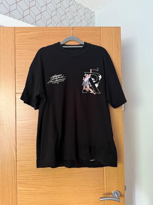 Buy & Sell New Oscott Birmingham - Photos for Represent T-shirt