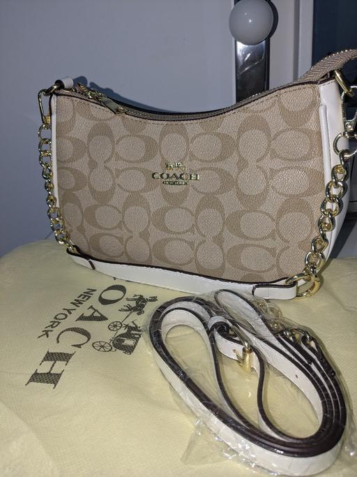 Buy & Sell Bolton City Centre Bolton - Photos for Coach Bag