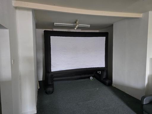Buy & Sell Woodcross Wolverhampton - Photos for inflatable projector screen big