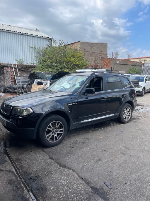 Vehicles Royal Albert Liverpool - Photos for BMW x3 2.5si