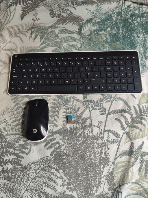 Buy & Sell Hampstead North West London - Photos for Wireless HP keyboard and mouse + batteries