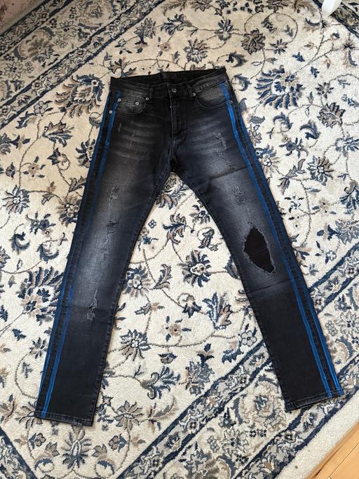 Buy & Sell Tipton Sandwell - Photos for Men’s black distressed skinny jeans