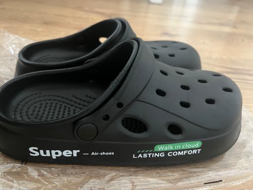 Buy & Sell Grahame Park North West London - Photos for Super air shoes size 7 black
