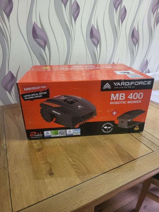 Buy & Sell Healey Rochdale - Photos for Yard Force MB400 Electric Robotic Mower w/bat