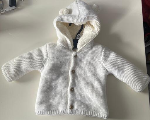 Buy & Sell North Wingfield North East Derbyshire - Photos for White fleece hooded cardigan
