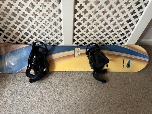 Buy & Sell Oldbury Sandwell - Photos for Snowboard with excellent bindings