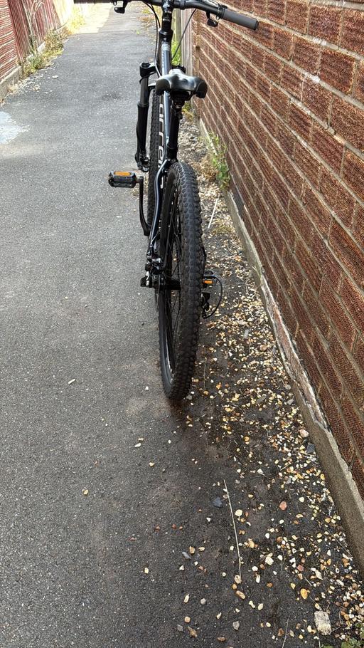 Buy & Sell Alverstoke Gosport - Photos for Carrera vengeance bike