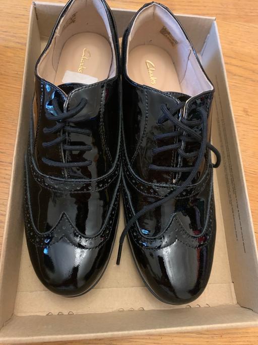 Buy & Sell Penn Fields Wolverhampton - Photos for School shoes