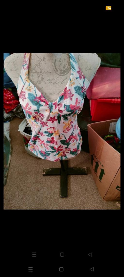 Buy & Sell Ponthenry Carmarthenshire - Wales - Photos for Halter neck top