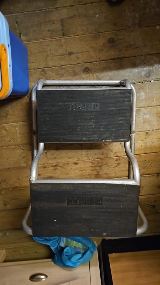 Buy & Sell Whitley Cheshire West and Chester - Photos for Two step ladder