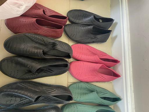 Buy & Sell Whitley Cheshire West and Chester - Photos for Swimming shoes