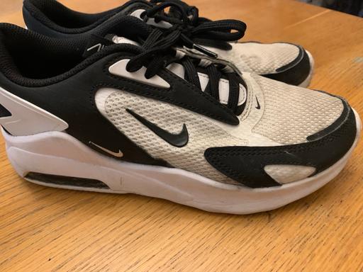 Buy & Sell Bradmore Wolverhampton - Photos for White Nike Trainers