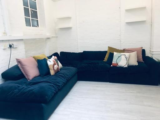 Buy & Sell Norbury South West London - Photos for Extra Large Sofa - Like New