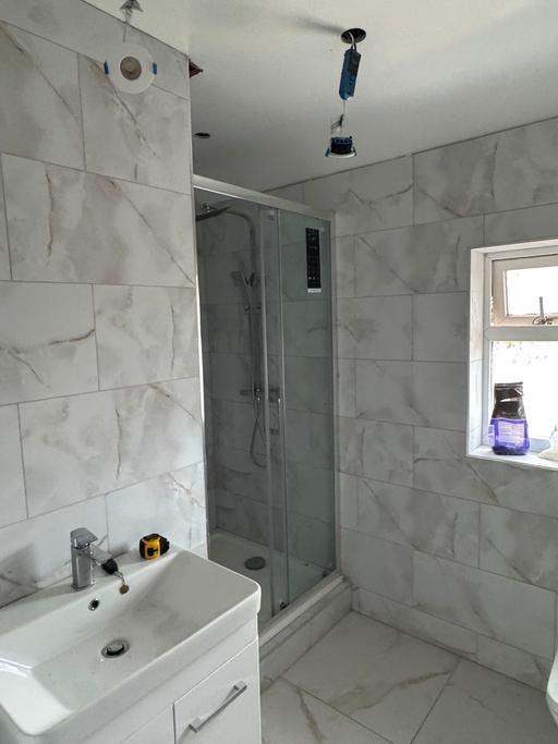 Buy & Sell French Walls Sandwell - Photos for Bathroom Fitter