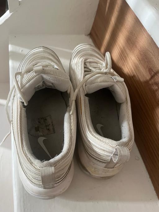 Buy & Sell Becontree East London - Photos for Air Max 97’s