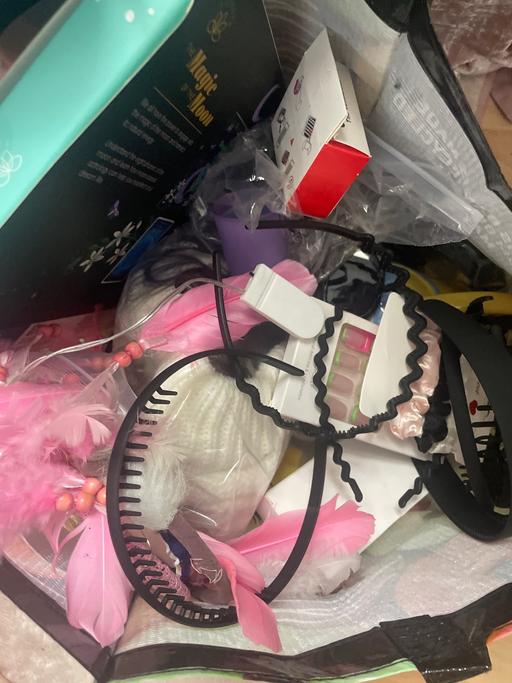 Buy & Sell Dubmire Sunderland - Photos for Hair bits and beauty items