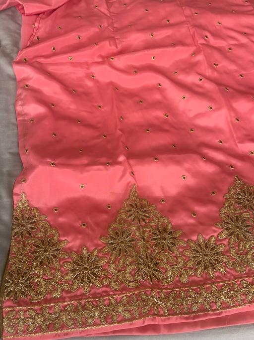 Buy & Sell Birmingham Solihull - Photos for Ladies new Asian outfit