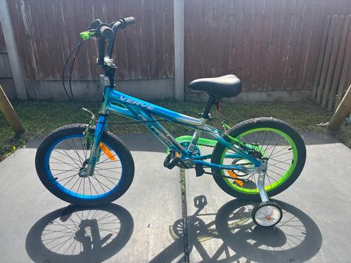 Buy & Sell Tividale Sandwell - Photos for 18inch glitch kids bike (green/blue/silver)