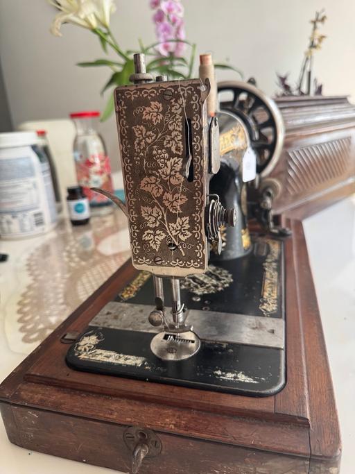 Buy & Sell Tufnell Park North London - Photos for 1886 Singer Sewlng Machine