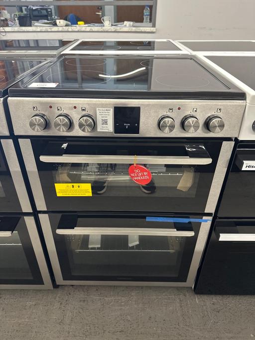 Buy & Sell Park Village Wolverhampton - Photos for Graded Kenwood 60cm Electric Cooker