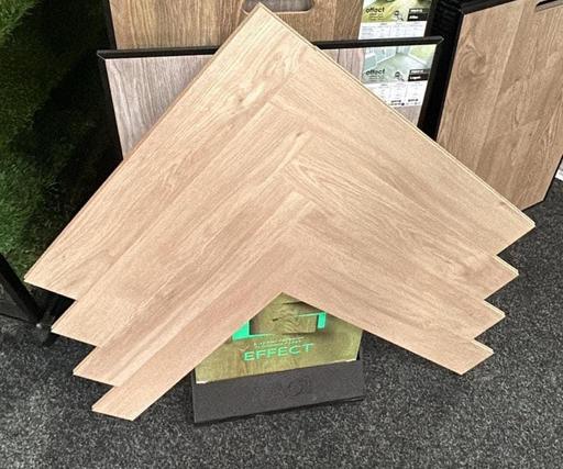 Buy & Sell Willenhall Walsall - Photos for HERRINGBONE FLOORING 12MM❤️