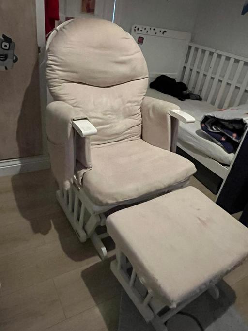 Buy & Sell Kingstanding Birmingham - Photos for Rocking chair and footstool