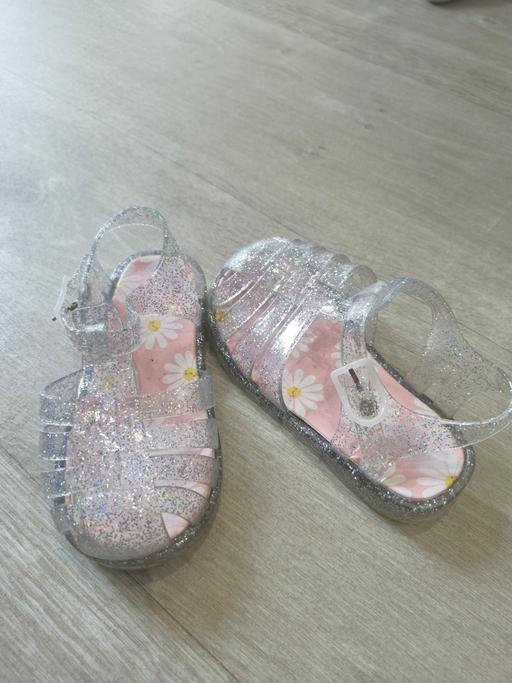 Buy & Sell Goose Green Wigan - Photos for girls jelly sandals Infant Size 7