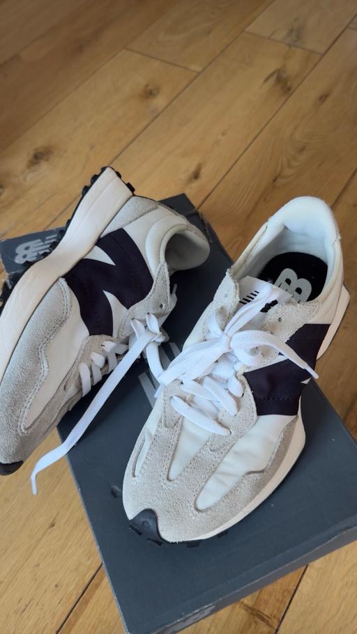 Buy & Sell North Harrow Harrow - Photos for New balance trainers