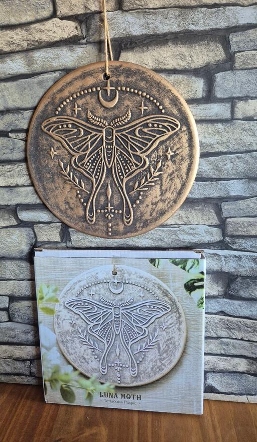 Buy & Sell Marston Green Solihull - Photos for Luna Moth Terracotta Plaque