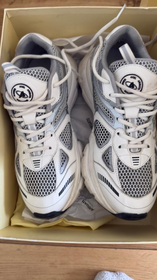 Buy & Sell North Harrow Harrow - Photos for Axel Arigato trainers for women