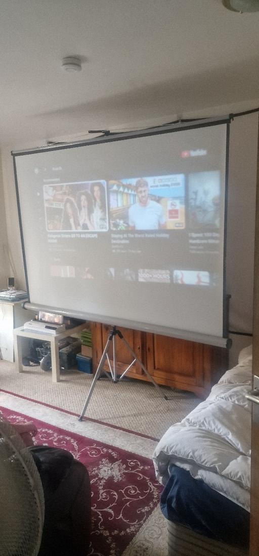 Buy & Sell St Helier South West London - Photos for projector and stand