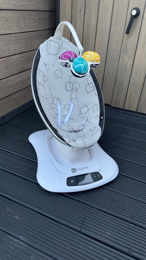 Buy & Sell Goodmayes East London - Photos for 4mums Mamaroo Rocker