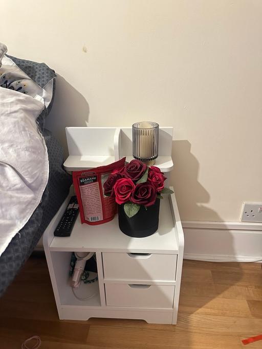Buy & Sell Upper Walthamstow East London - Photos for Bedside table
