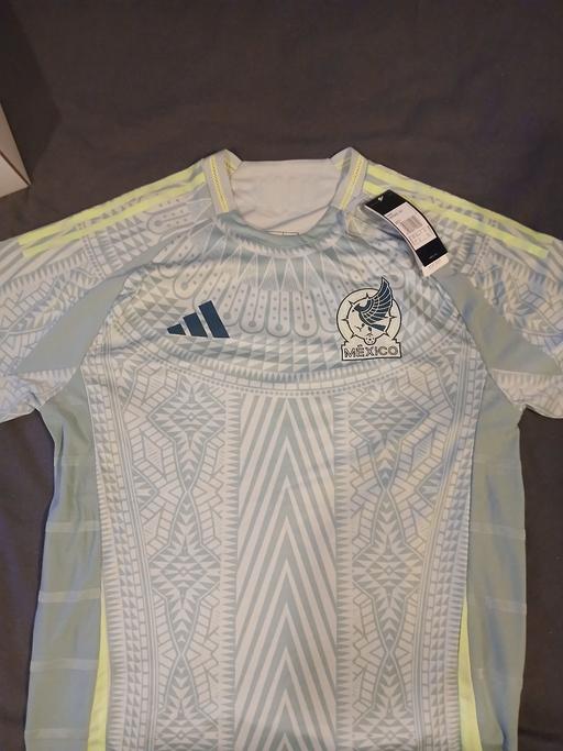 Buy & Sell Edgware Barnet - Photos for Mexico National away Shirt. Medium / Large