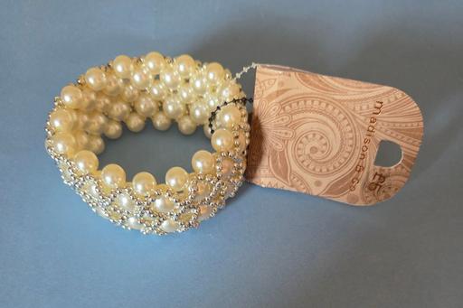 Buy & Sell Westgate-on-Sea Thanet - Photos for PEARL BRACELET (NEW)
