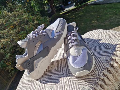 Buy & Sell Beckenham Bromley - Photos for air nike new in box