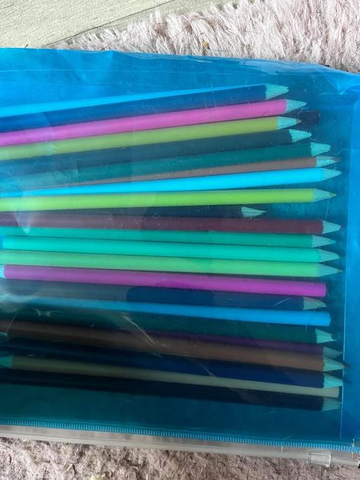 Buy & Sell Wednesfield Wolverhampton - Photos for New pencil crayons £2
