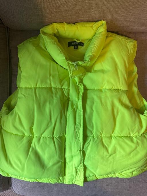 Buy & Sell Park Farm Industrial Estate Redditch - Photos for Bright yellow Missguided body warmer
