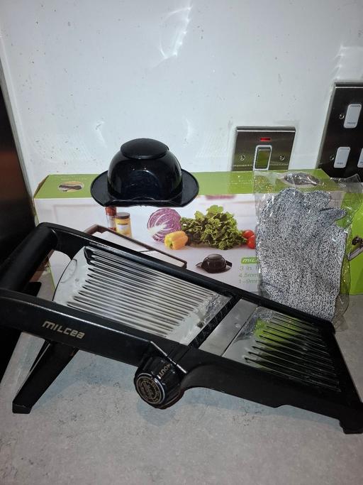 Buy & Sell Old Ford East London - Photos for 3 in 1 Mandoline slicer