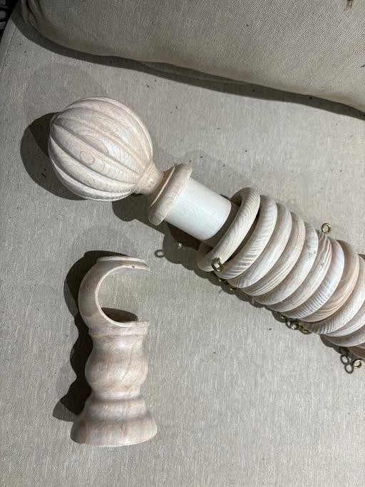 Buy & Sell Newmillerdam Wakefield - Photos for Wooden Curtain Poles