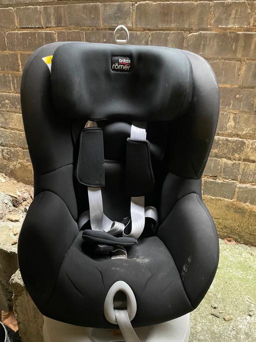 Buy & Sell Ealing Broadway West London - Photos for Car seat