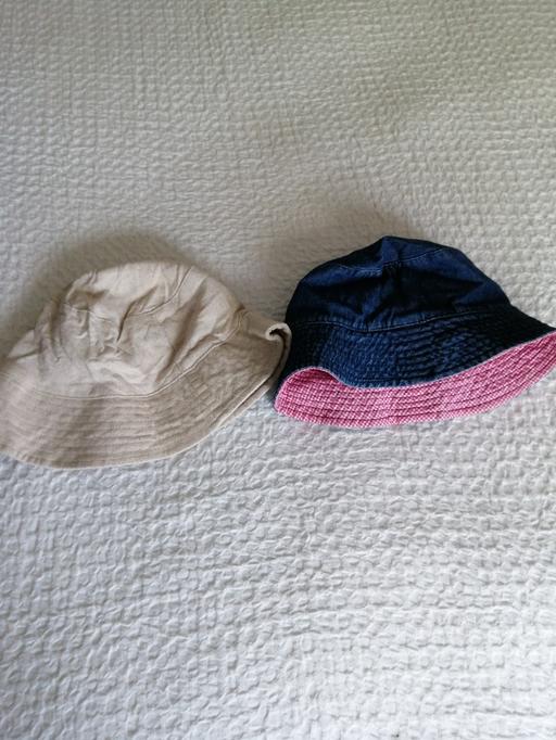 Buy & Sell Wednesfield Wolverhampton - Photos for sun hats cream one, one size, blue reversible