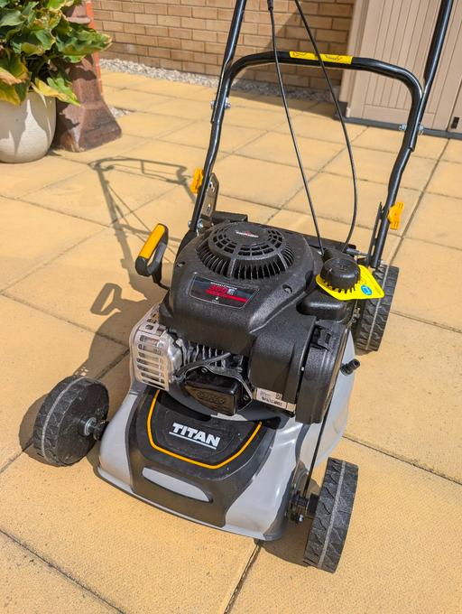 Buy & Sell Balby Doncaster - Photos for Brand new Titan Petrol Lawnmower