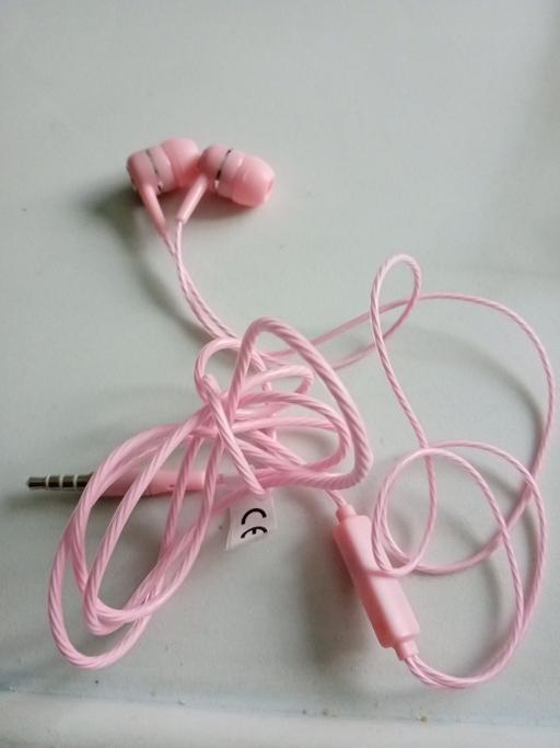 Buy & Sell Horncastle East Lindsey - Photos for like new pair of earphones