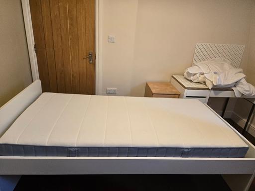 Buy & Sell East Putney Station Wandsworth - Photos for Single Bed and mattress