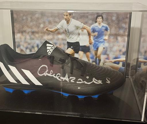 Buy & Sell Shield Row County Durham - Photos for genuine signed ossie Ardiles football boot
