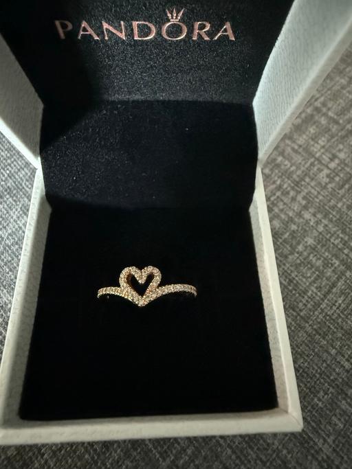 Buy & Sell Greenford Ealing - Photos for Pandora wishbone heart ring 14k rose gold